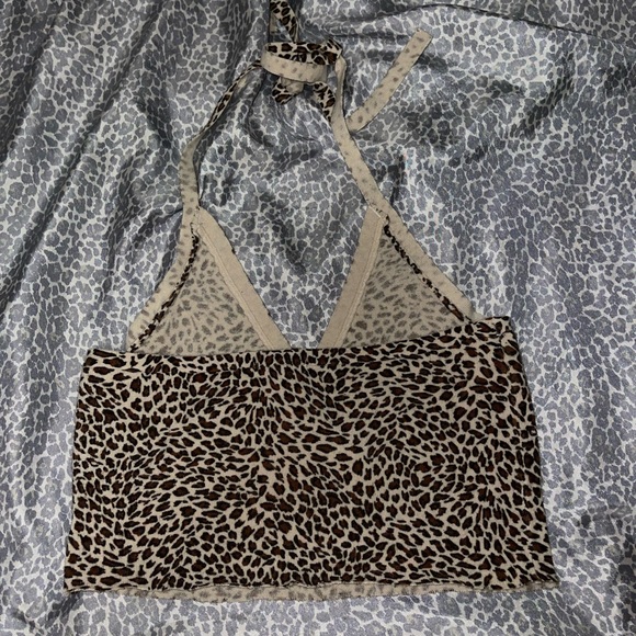 Vintage Forever 21 Fuzzy Leopard Print Halter Crop Top - Picture 3 of 8